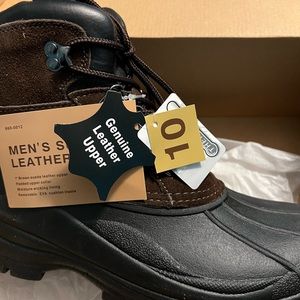NWT Mens Size 10 Leather Boots